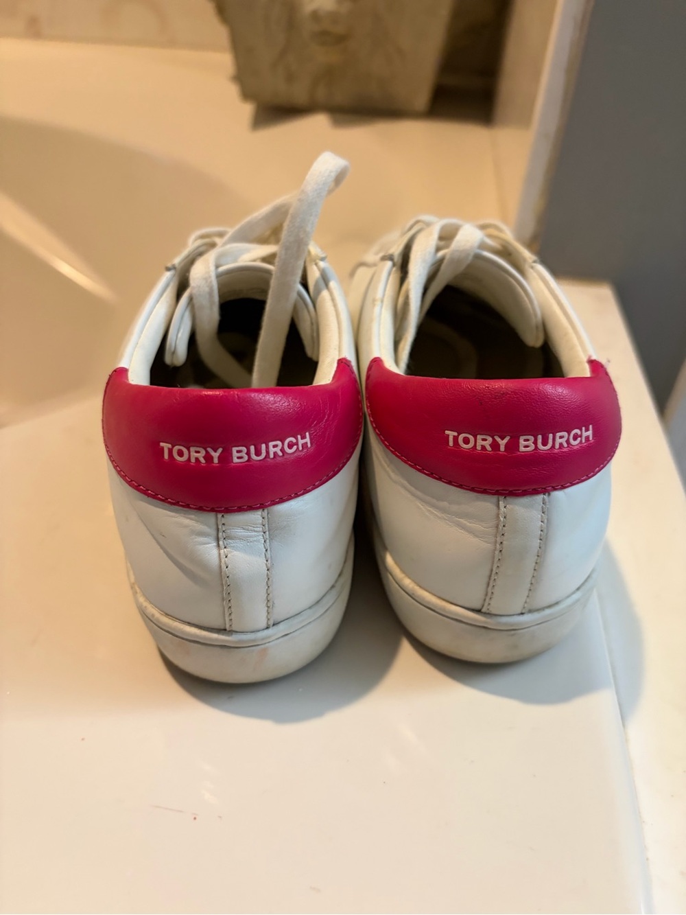 Tory Burch colorful White Leather Women's Sneakers with Pink Accent sz 8 comfy - Picture 2 of 7